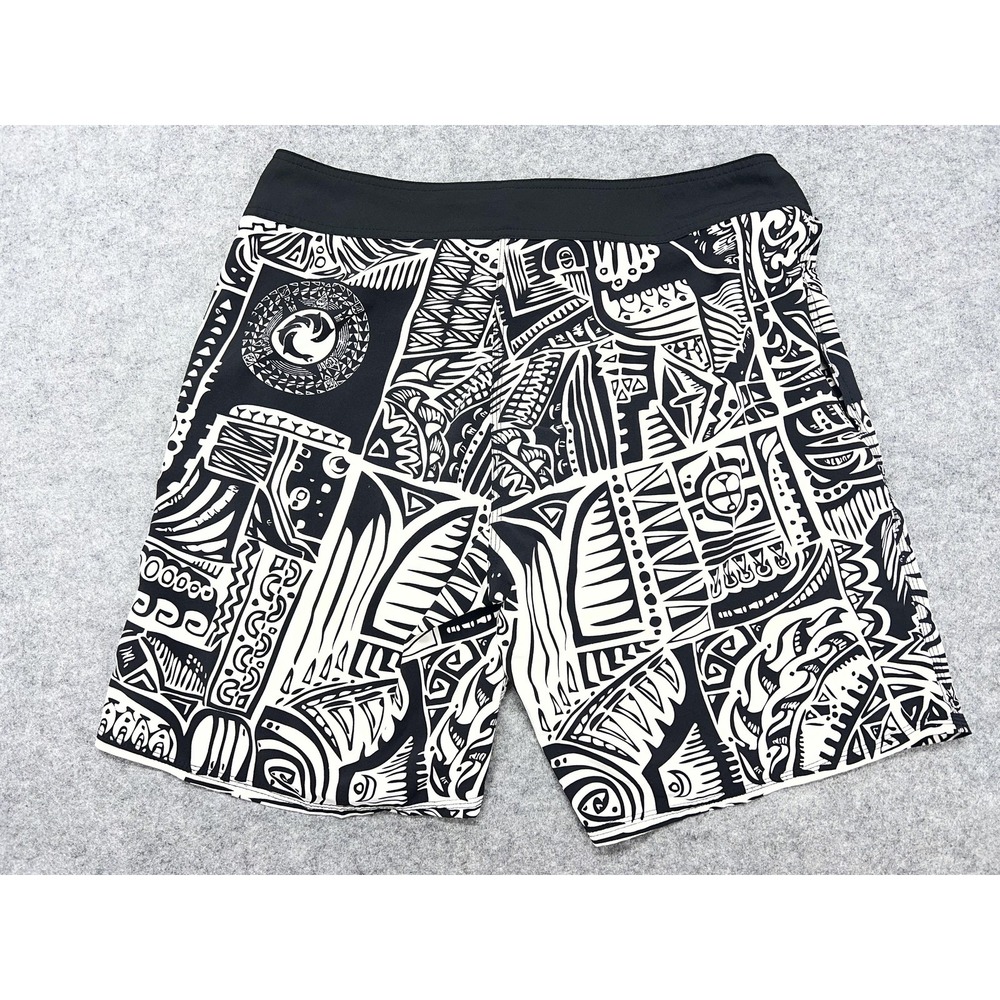 Vintage WRV Board Shorts Mens 34 Black Hawaiian Geometric Surf Swim Trunks AOP - Picture 6 of 8